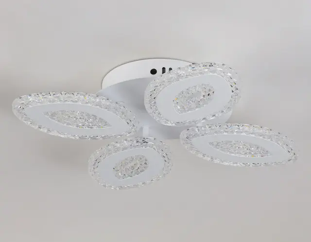 Люстра Ambrella Light FA4012 — белый, ракурс 3