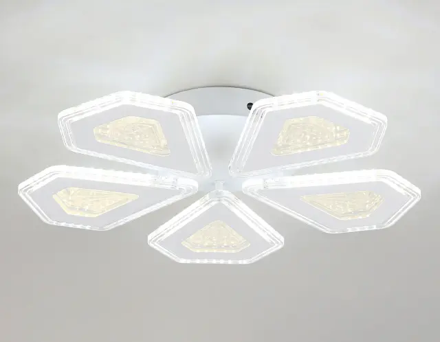 Люстра Ambrella Light FA4030 — белый, ракурс 6