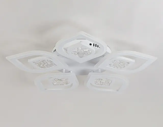 Люстра Ambrella Light FA4292 — белый, ракурс 5