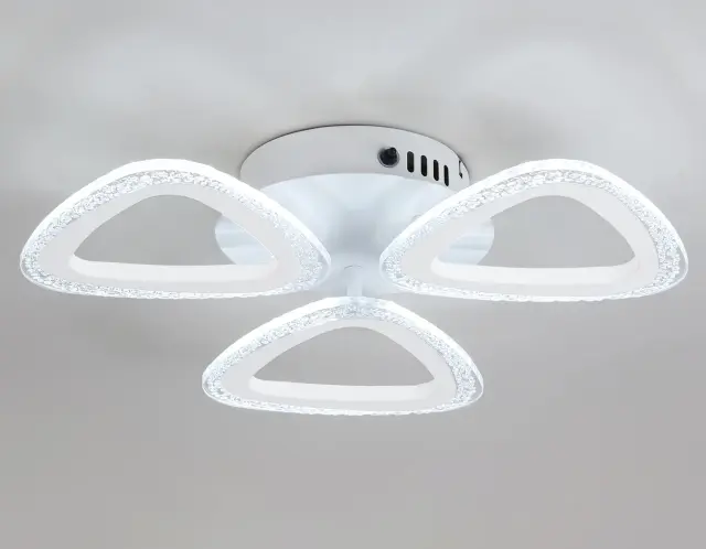 Люстра Ambrella Light FA4508 — белый, ракурс 4