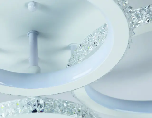 Люстра Ambrella Light FA9524 — белый, ракурс 6