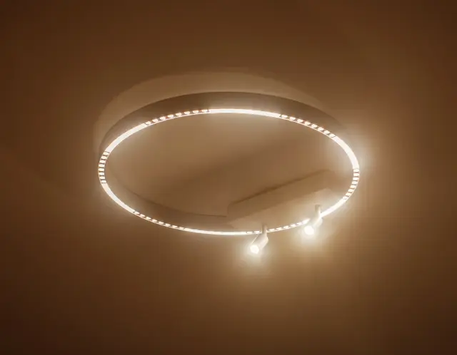Светильник Ambrella Light FL5807 — белый, ракурс 5