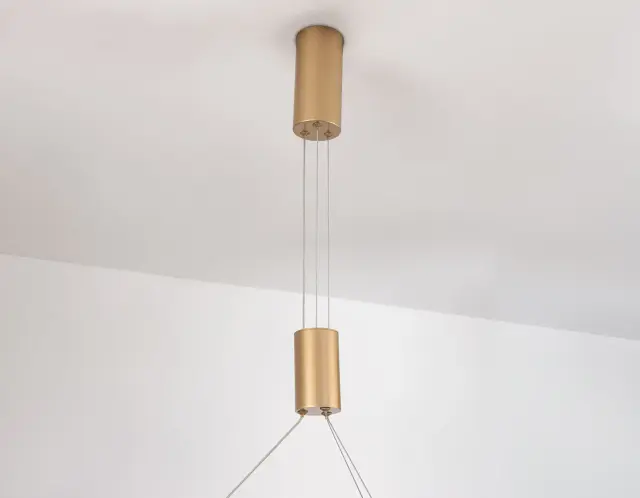Светильник Ambrella Light FL5846 — золотой, ракурс 3