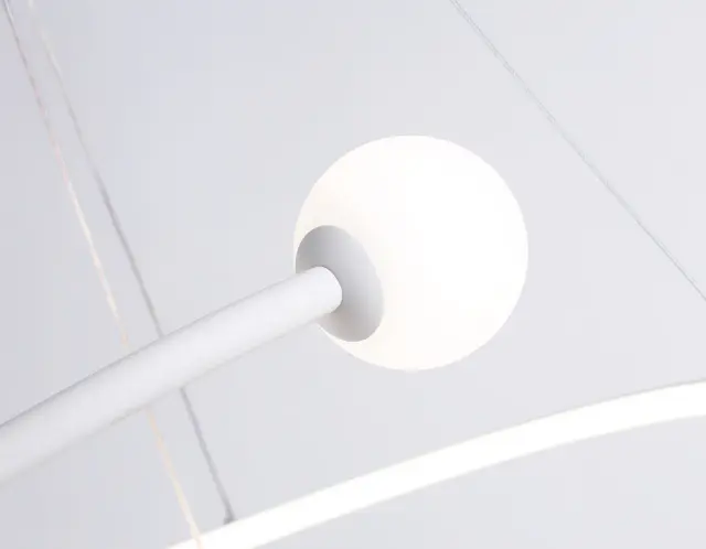 Светильник Ambrella Light FL66299 — белый, ракурс 2