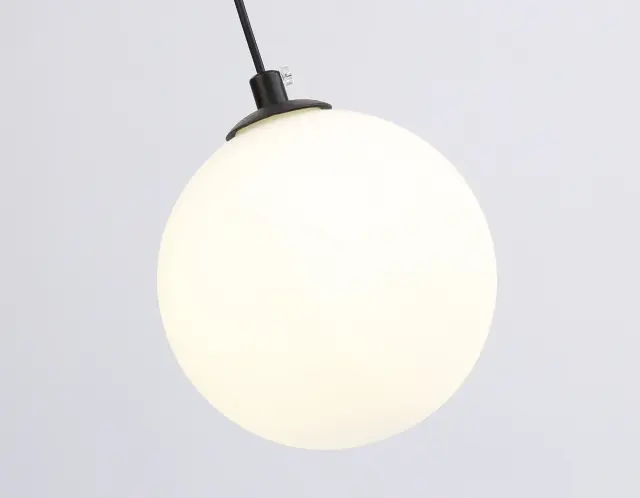 Светильник Ambrella Light FL66303 — черный, ракурс 3