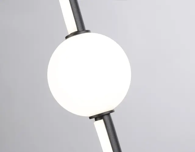 Светильник Ambrella Light FL66363 — черный, ракурс 2