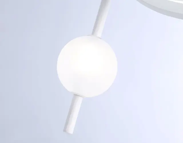 Светильник Ambrella Light FL66431 — белый, ракурс 2
