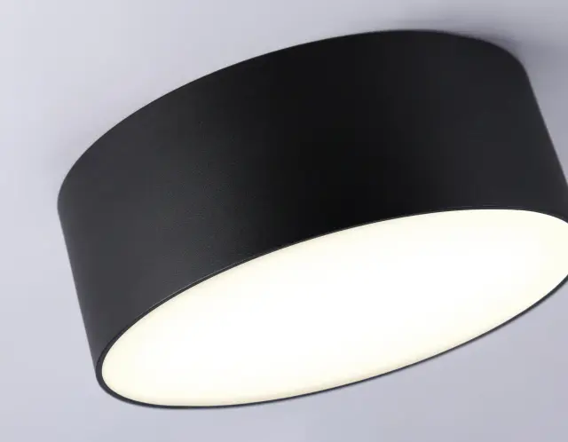 Точечный светильник Ambrella Light FV5513 — черный, ракурс 4
