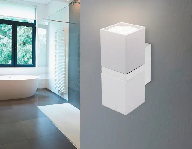 Бра Ambrella Light FW245 — хром, ракурс 4