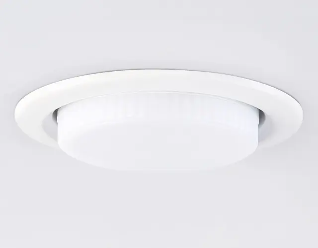 Точечный светильник Ambrella Light G10101 — белый, ракурс 2