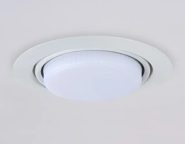 Точечный светильник Ambrella Light G10122 — белый, ракурс 3