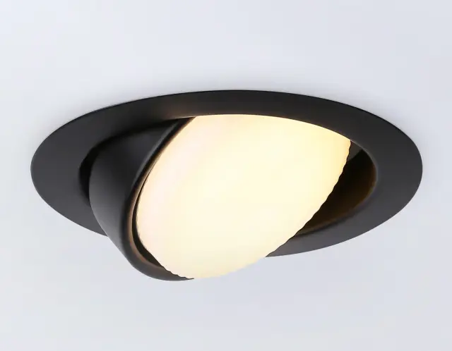 Точечный светильник Ambrella Light G10123 — черный, ракурс 6