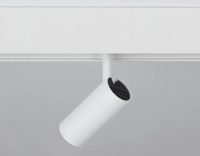Трековый светильник Ambrella Light GL3810 — белый, ракурс 3