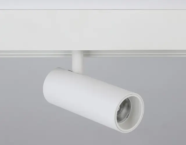 Трековый светильник Ambrella Light GL3819 — белый, ракурс 2
