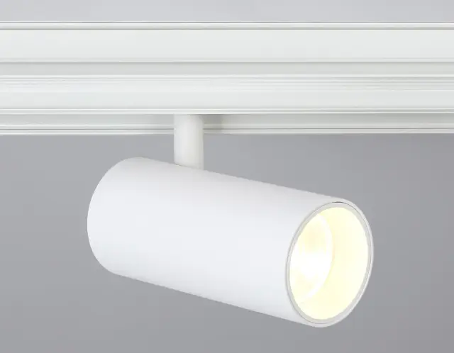 Трековый светильник Ambrella Light GL3828 — белый, ракурс 4