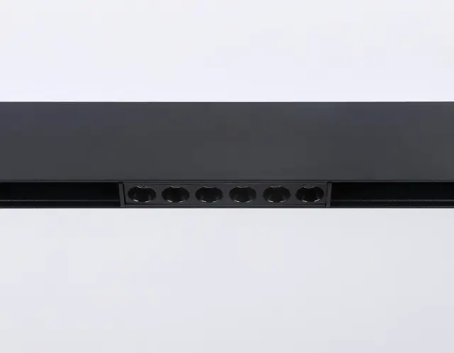 Трековый светильник Ambrella Light GL4019 — черный, ракурс 2