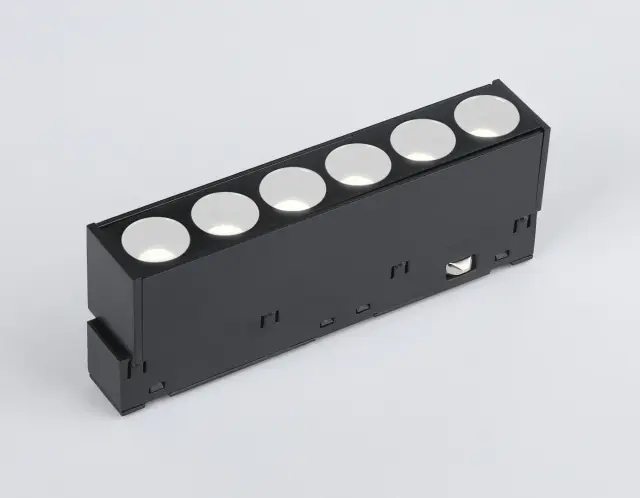 Трековый светильник Ambrella Light GL4019 — черный, ракурс 4