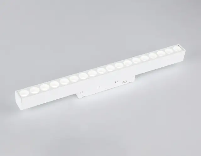 Трековый светильник Ambrella Light GL4028 — белый, ракурс 4