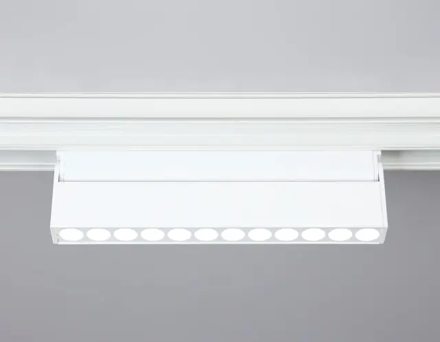 Трековый светильник Ambrella Light GL4044 — белый, ракурс 3