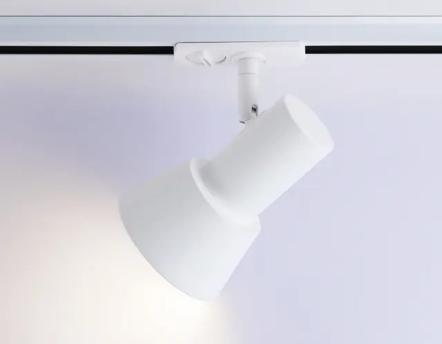 Трековый светильник Ambrella Light GL5150 — белый, ракурс 5