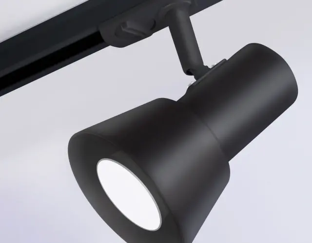 Трековый светильник Ambrella Light GL5151 — черный, ракурс 2