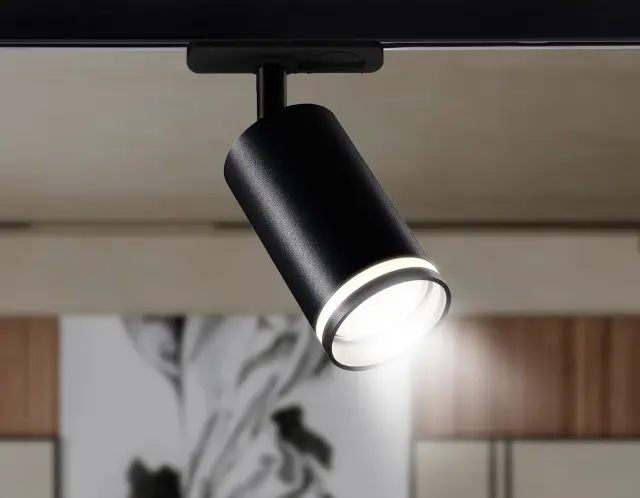 Трековый светильник Ambrella Light GL5202 — черный, ракурс 4