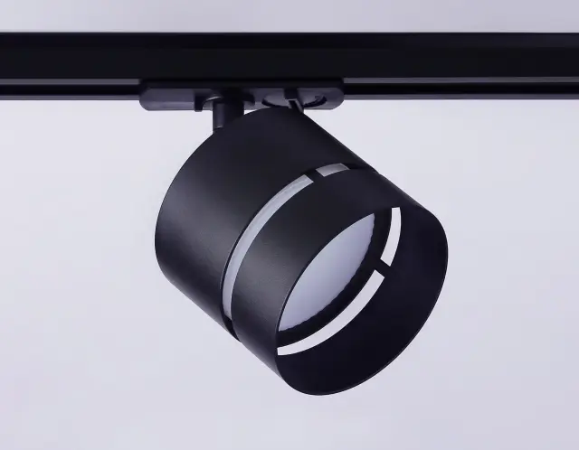 Трековый светильник Ambrella Light GL5377 — черный, ракурс 4