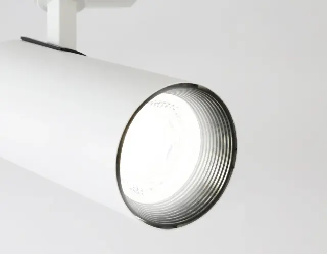 Трековый светильник Ambrella Light GL5822 — белый, ракурс 2