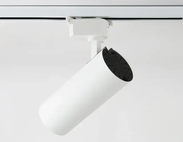 Трековый светильник Ambrella Light GL5822 — белый, ракурс 6