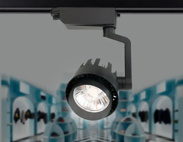 Трековый светильник Ambrella Light GL6107 — черный, ракурс 2