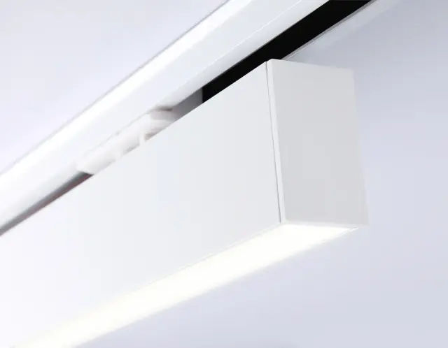 Трековый светильник Ambrella Light GL6761 — белый, ракурс 4