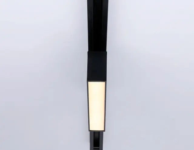 Трековый светильник Ambrella Light GL6765 — черный, ракурс 6