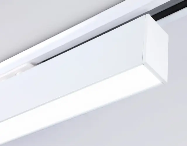 Трековый светильник Ambrella Light GL6772 — белый, ракурс 4