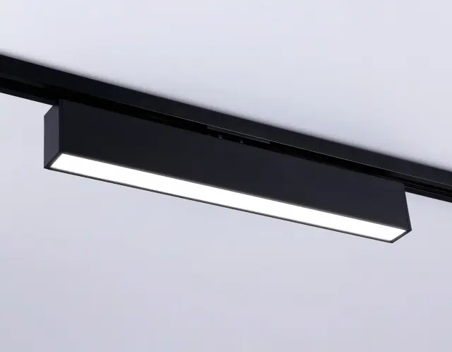 Трековый светильник Ambrella Light GL6777 — черный, ракурс 5