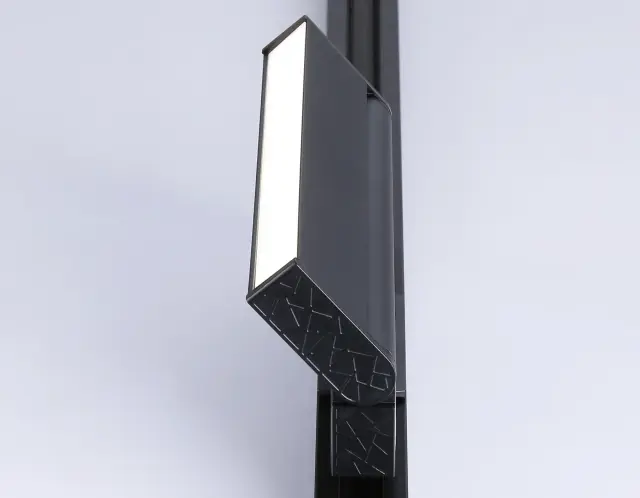 Трековый светильник Ambrella Light GL6808 — черный, ракурс 7