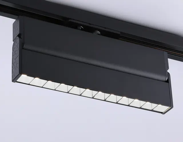 Трековый светильник Ambrella Light GL6819 — черный, ракурс 6