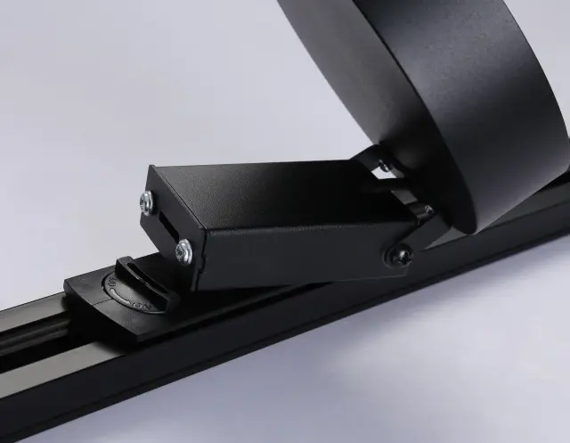 Трековый светильник Ambrella Light GL6842 — черный, ракурс 5