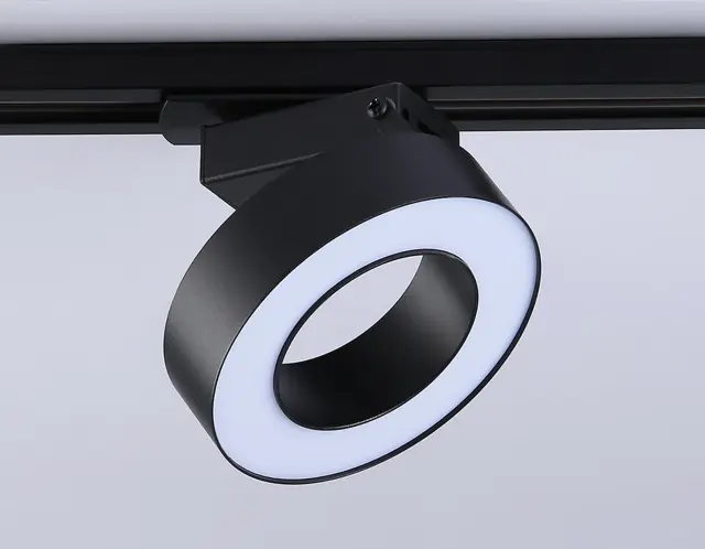Трековый светильник Ambrella Light GL6868 — черный, ракурс 6