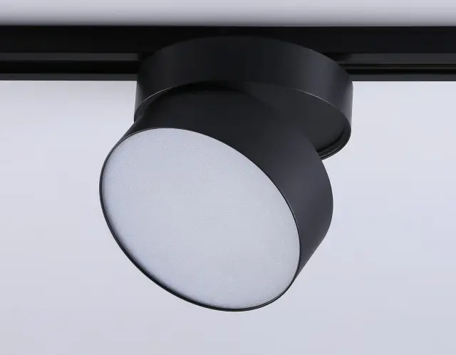Трековый светильник Ambrella Light GL6877 — черный, ракурс 6