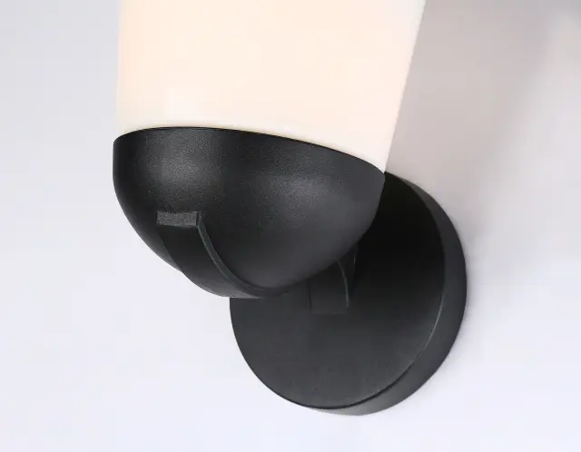 Уличный светильник Ambrella Light ST2083 — черный, ракурс 3