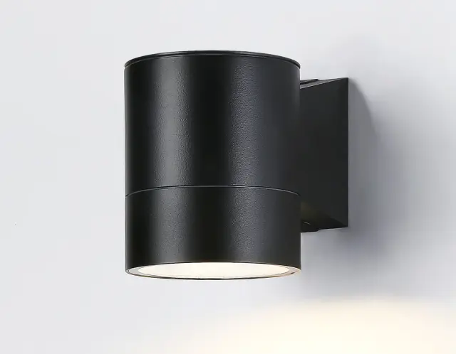 Уличный светильник Ambrella Light ST3302 — черный, ракурс 3