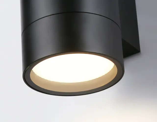 Уличный светильник Ambrella Light ST3304 — черный, ракурс 2