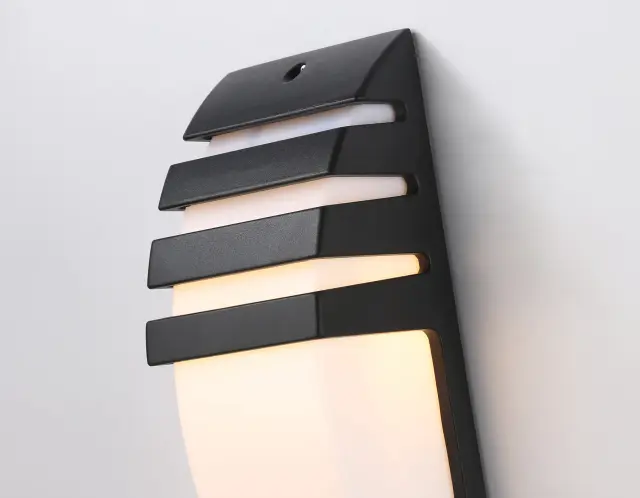 Уличный светильник Ambrella Light ST5202 — черный, ракурс 2