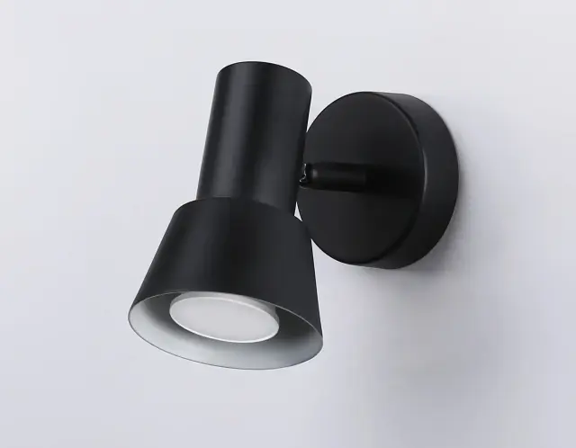 Спот Ambrella Light TA13112 — черный, ракурс 4
