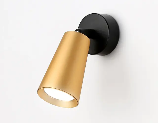 Спот Ambrella Light TA13135 — черный, ракурс 3