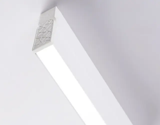 Точечный светильник Ambrella Light TA1818 — белый, ракурс 4