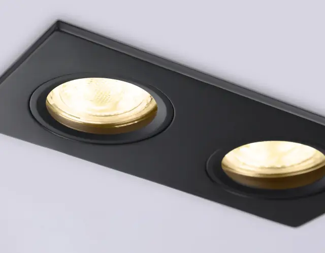 Точечный светильник Ambrella Light TN102461 — черный, ракурс 2