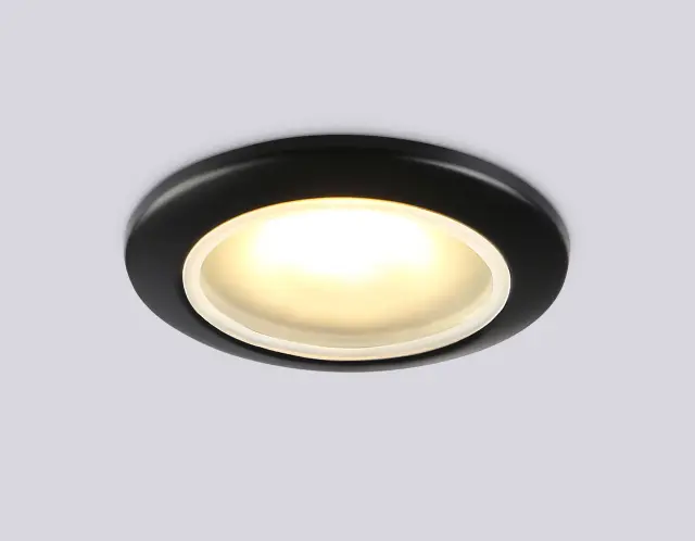 Точечный светильник Ambrella Light TN111 — черный, ракурс 3