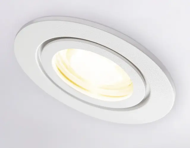 Точечный светильник Ambrella Light TN1150 — белый, ракурс 2