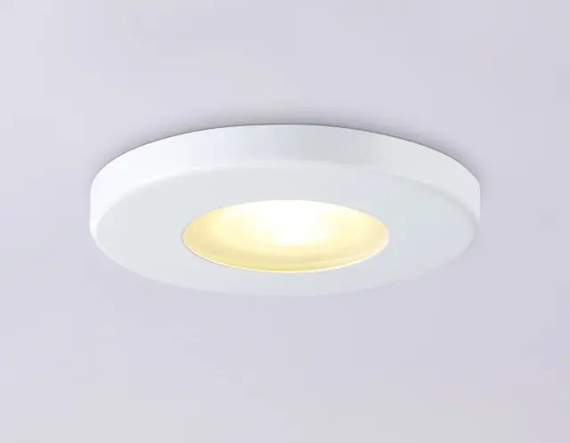 Точечный светильник Ambrella Light TN1180 — белый, ракурс 4
